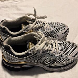 Stylish Women's Athletic Shoes